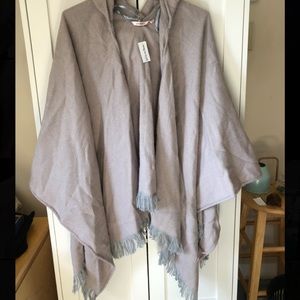 La Vie en Rose Shawl/Cardigan/Poncho